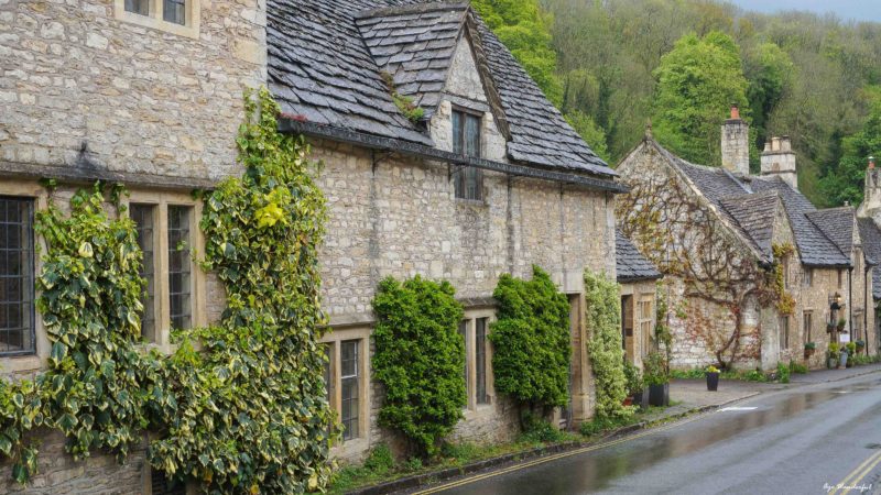 Castle Combe: Day trip from London to Cotswolds - Aye Wanderful